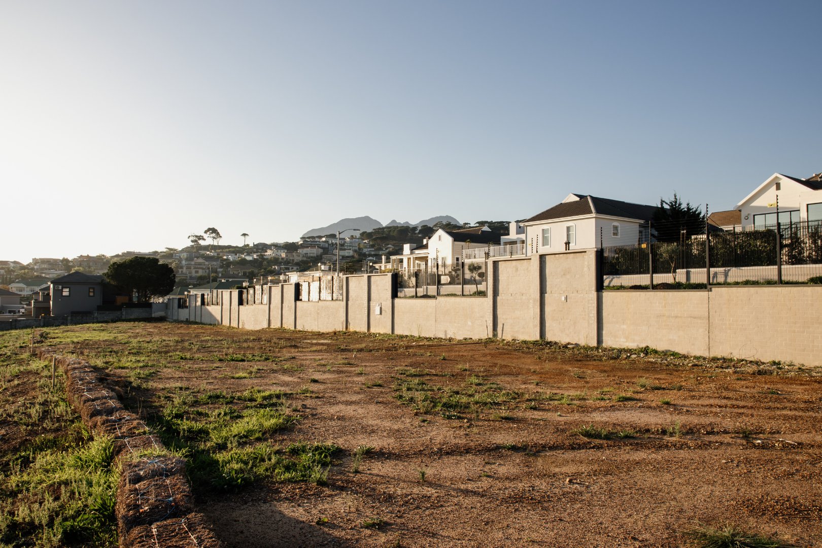  Bedroom Property for Sale in Mzuri Estate Western Cape